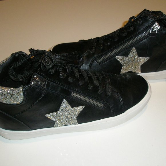 WOMEN'S UNION BAY SZ 7.5 'EMMA' BLACK / SILVER METALLIC CRUSTED STAR SNEAKERS - Picture 1 of 10